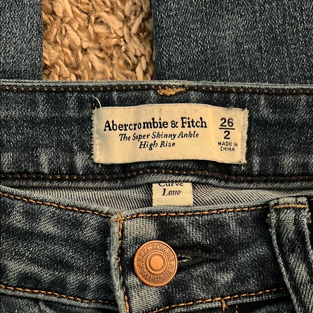 Abercrombie & Fitch Blue Ankle Jeans